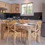 Le Vallon Des Chenes By Interhome Daire