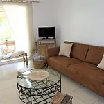 شقة Le Vallon Des Chenes By Interhome