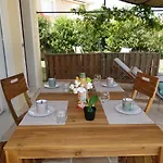 Le Vallon Des Chenes By Interhome * سانت أي جولف