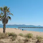 Le Vallon Des Chenes By Interhome Saint Aygulf