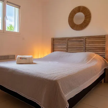 Le Vallon Des Chenes By Interhome Saint Aygulf