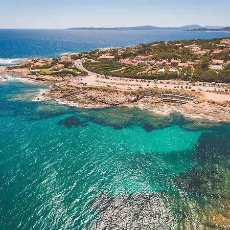 Le Vallon Des Chenes By Interhome * Saint Aygulf